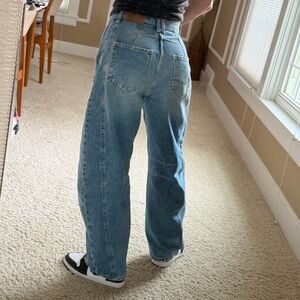 We The Free Ultra Light Barrel Jeans 24 Long